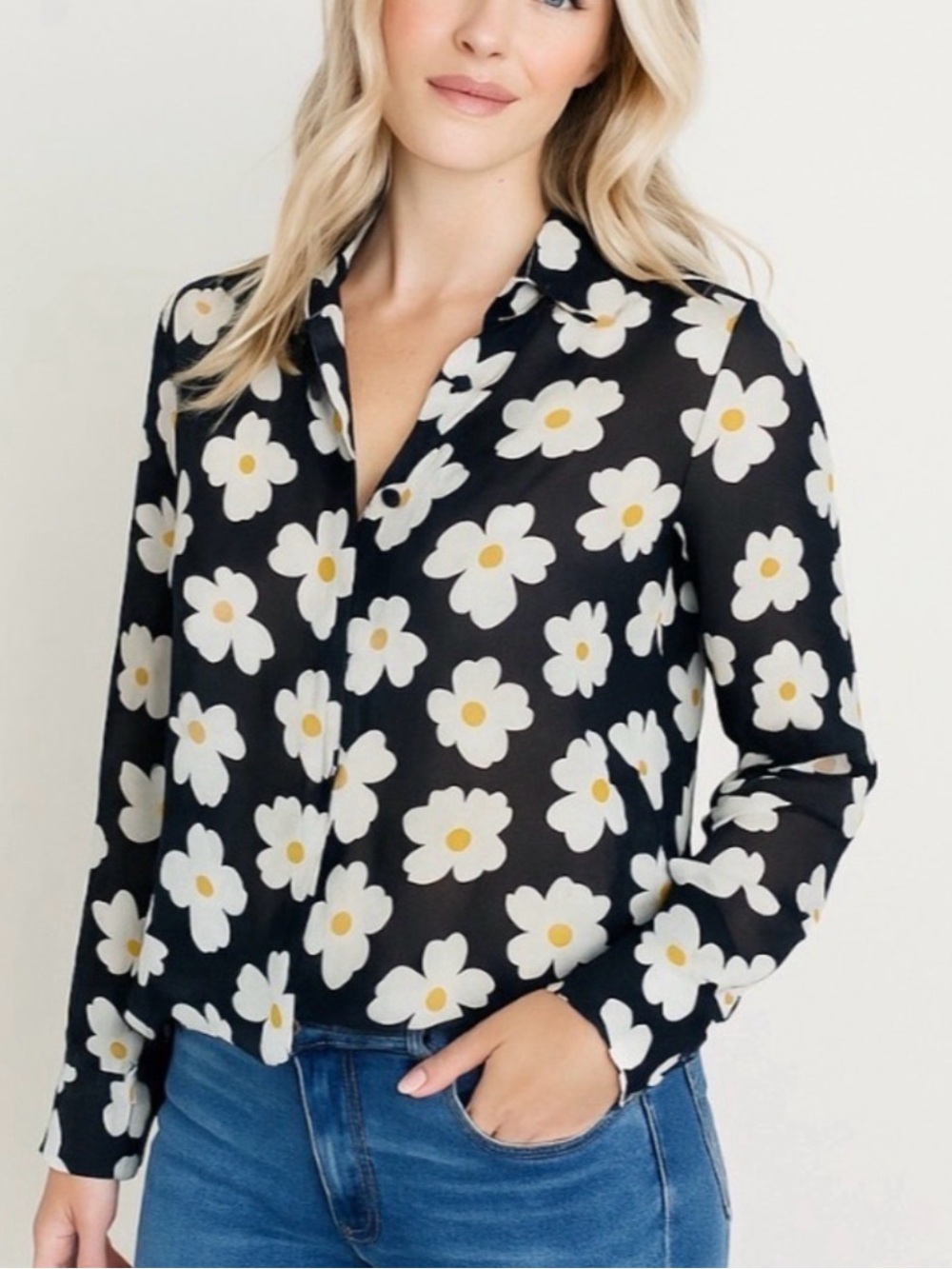 EUC Reformation Gemma Daisy Button-Up Shirt // Size L-XL (runs small)